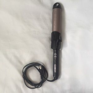 1 1/2 in. Conair Curling Iron